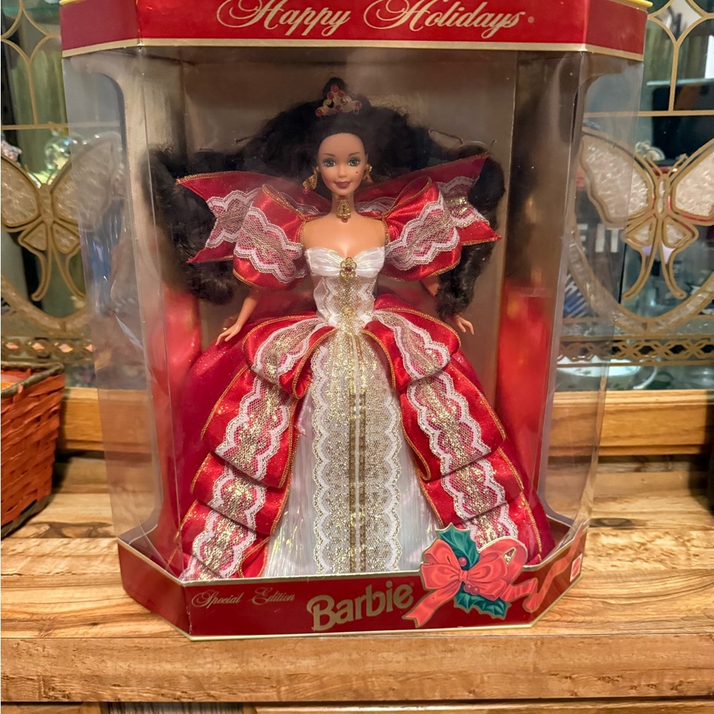Festive Red and Green Holiday Decor Set with LED Lights